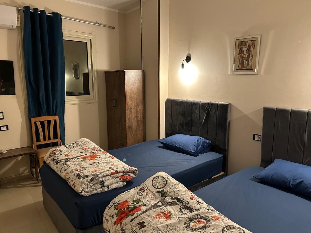Pyramids Road Guest House