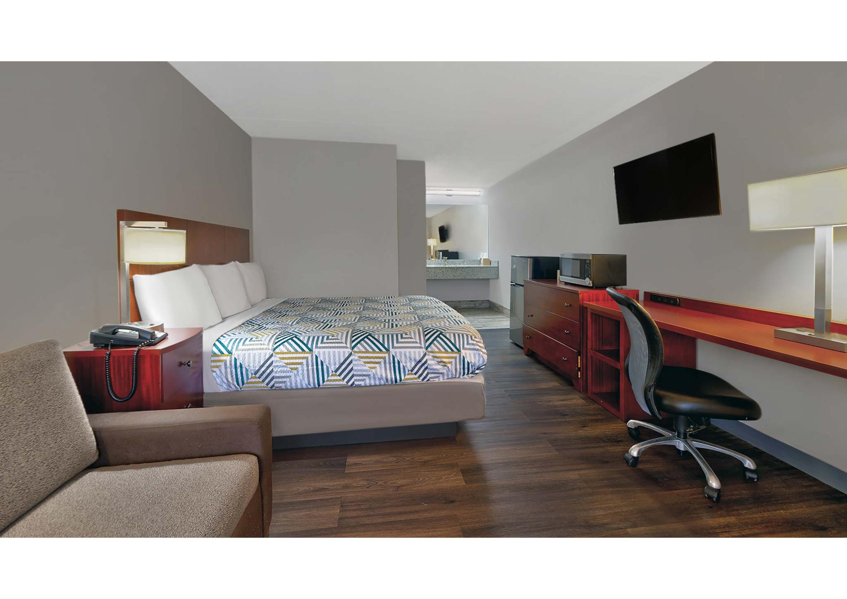 Double room, smokers allowed
