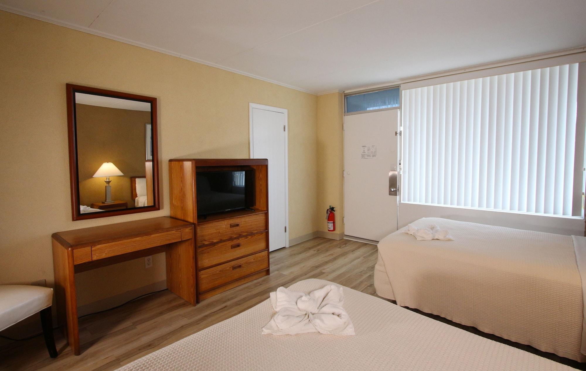 The Crusader Oceanfront Family Resort
