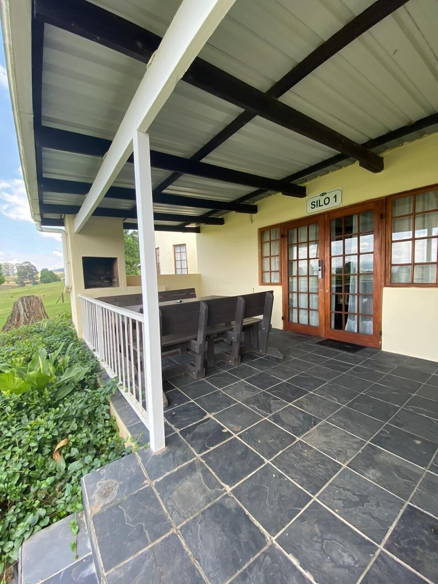 Room 3, St Ives Lodge, Umgungundlovu