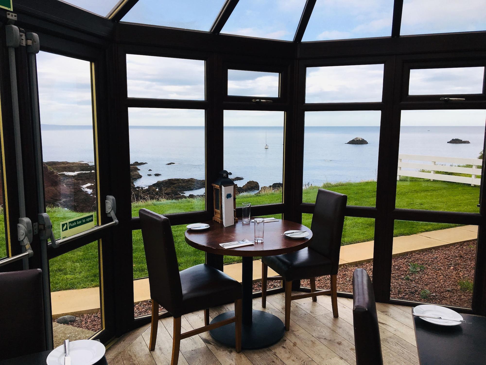 Bayswell Park Hotel