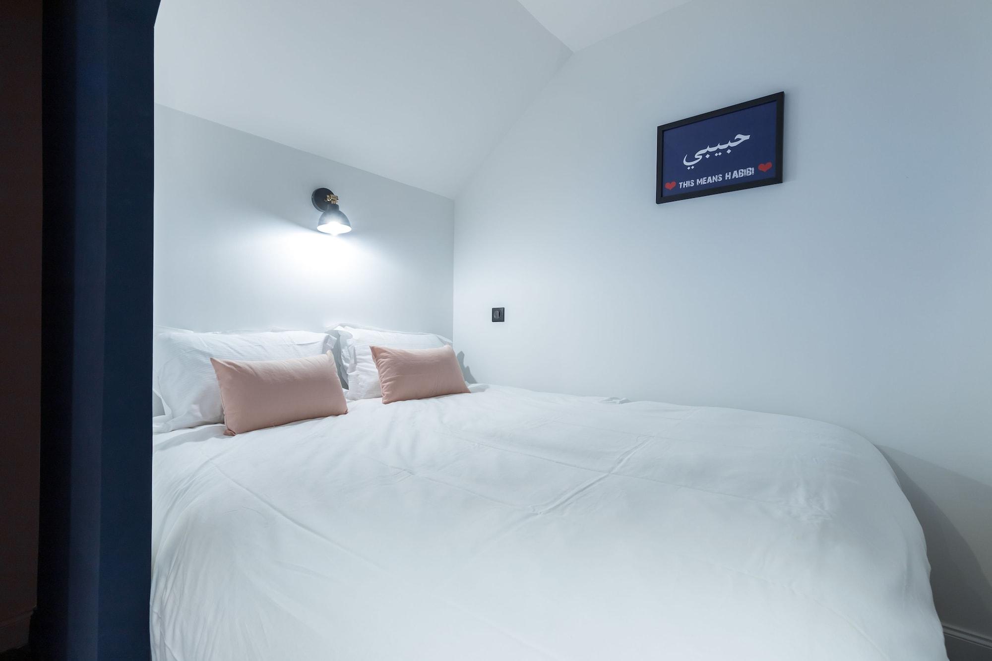 L Abeille Boutique Apartments