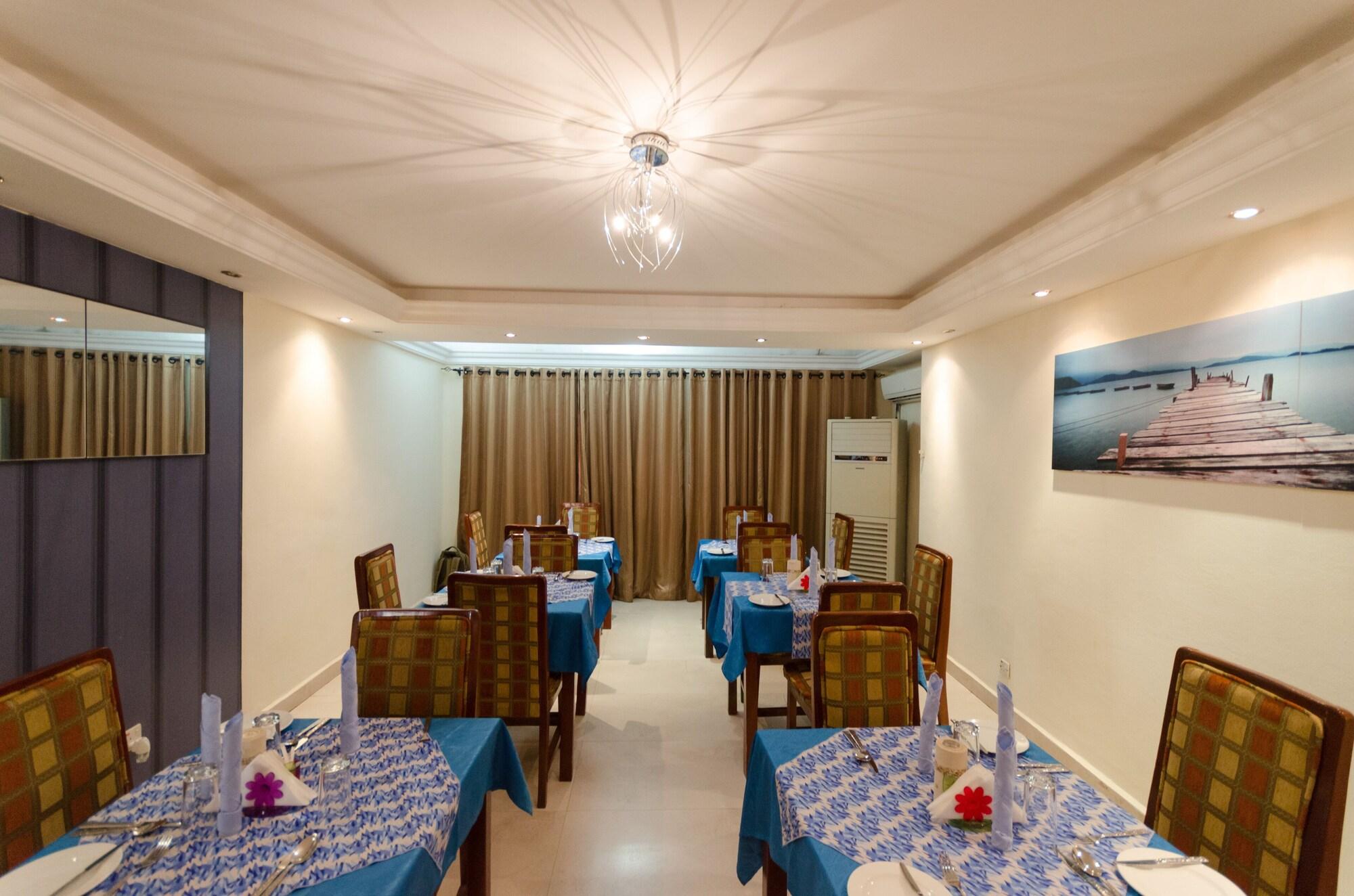 Pearl Gate Hotel
