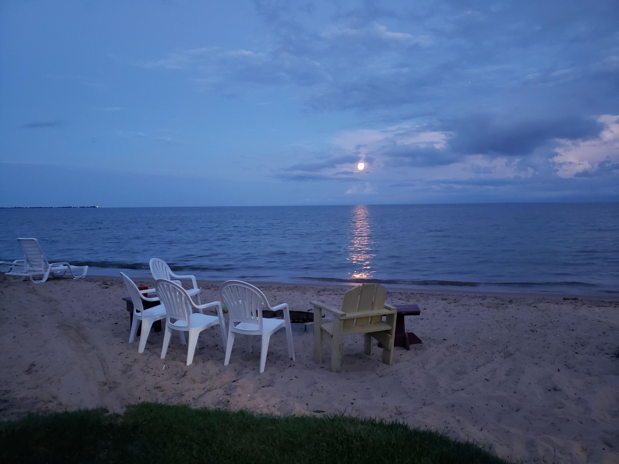 Beach 5, Paradise Beach Resort, Lake Hurron