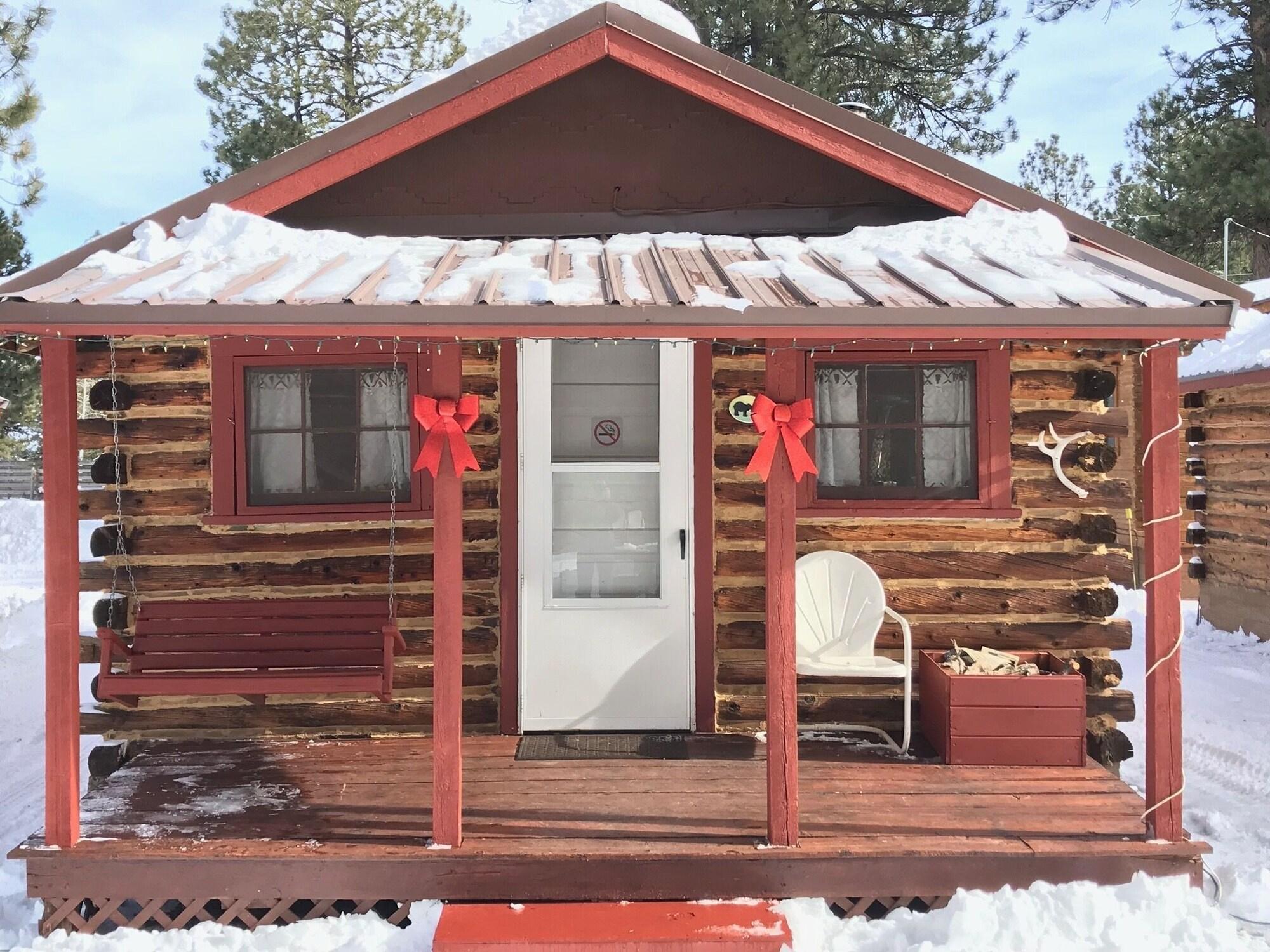 Room 4, Grandview Cabins Rv Resort, Rio Grande