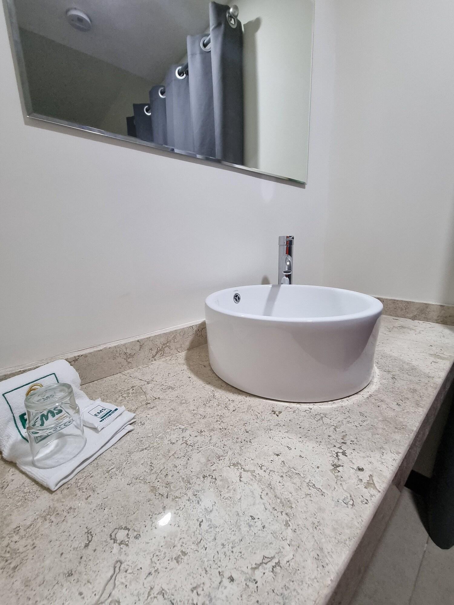 Ems Hoteles Centro Hista Rico