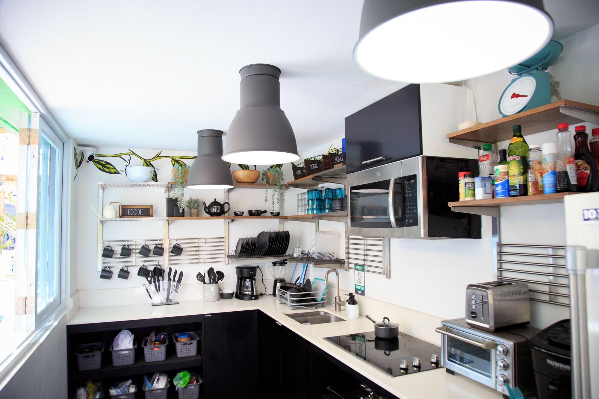 Nomada Beach Hostel Adult Only