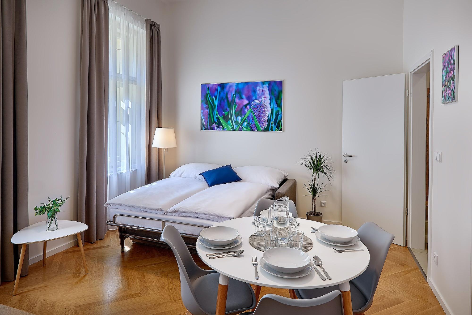 Downtown Suites Rubesova