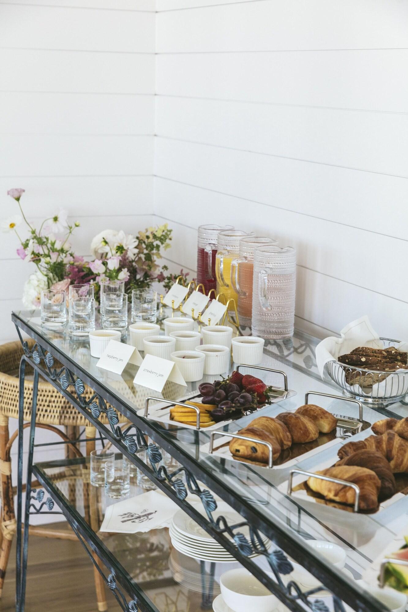 Gardiner House by null