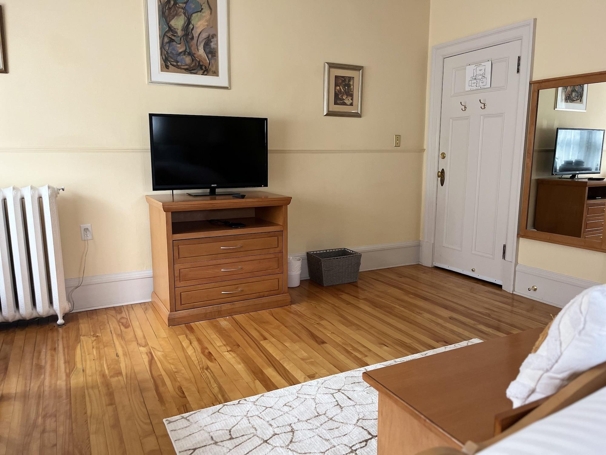 Room 3, Stirling House Bed Breakfast, Central Okanagan