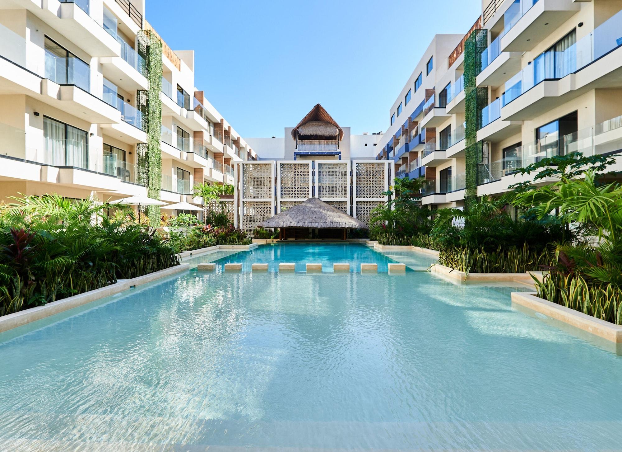 Hotel Bakal Tulum Downtown