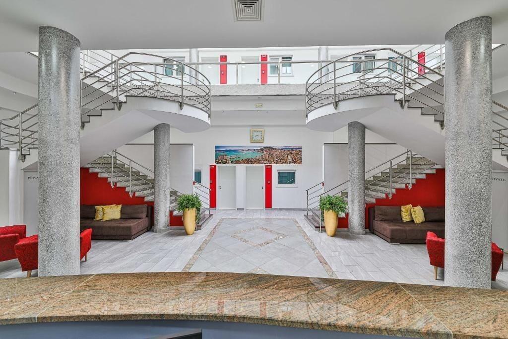 Split City Rooms - фото