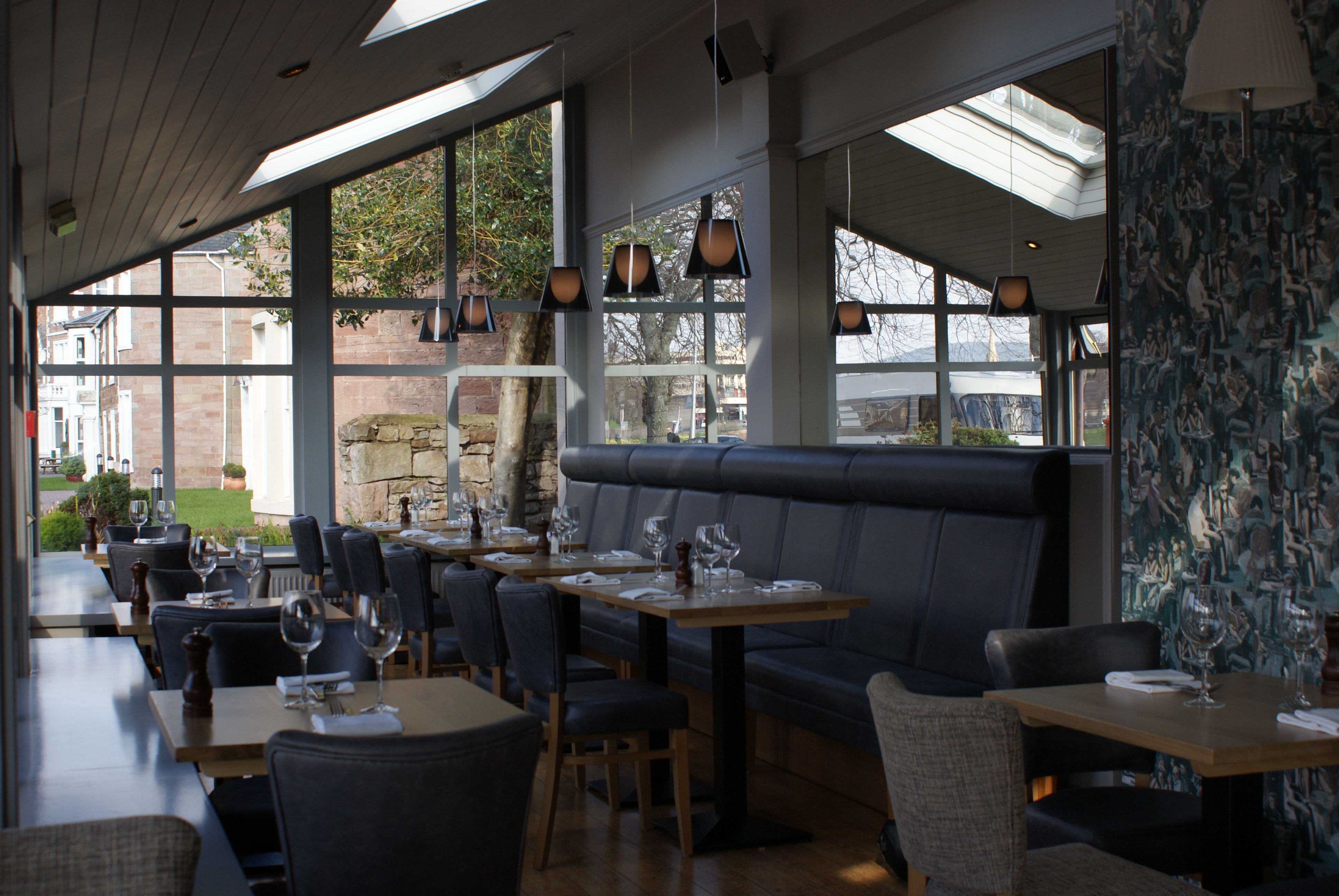 Glen Mhor Hotel & Apartments by null