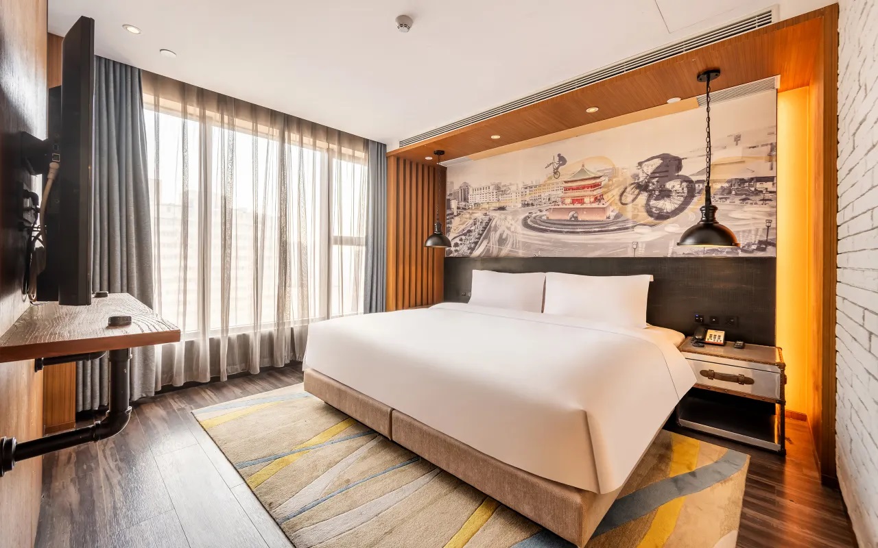 Suite, executive