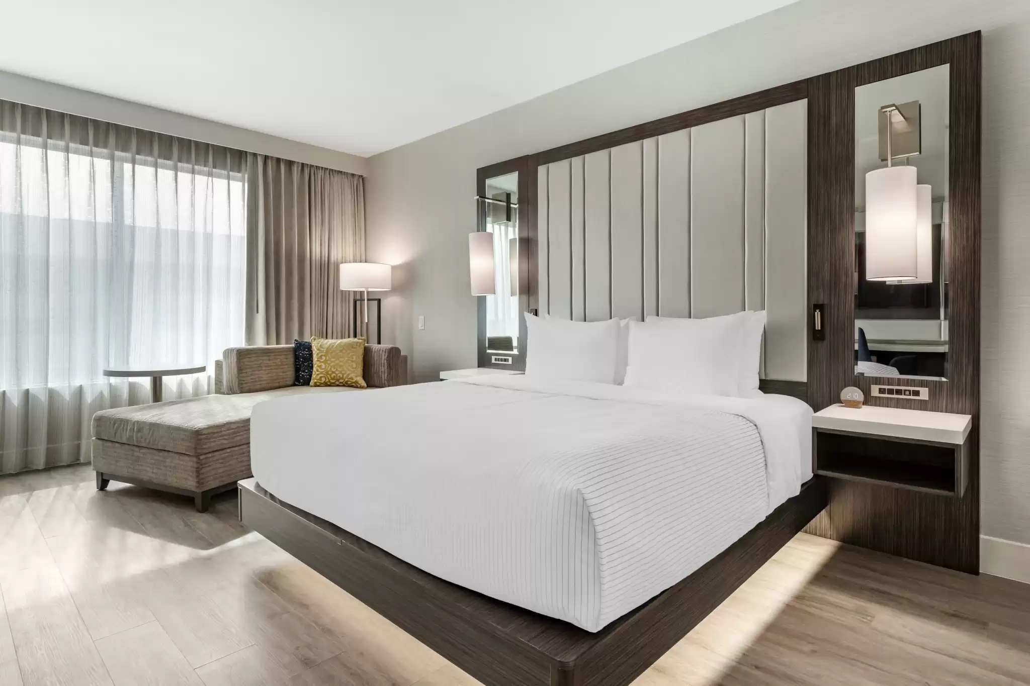 Cambria Hotel Austin Uptown Near The Domain