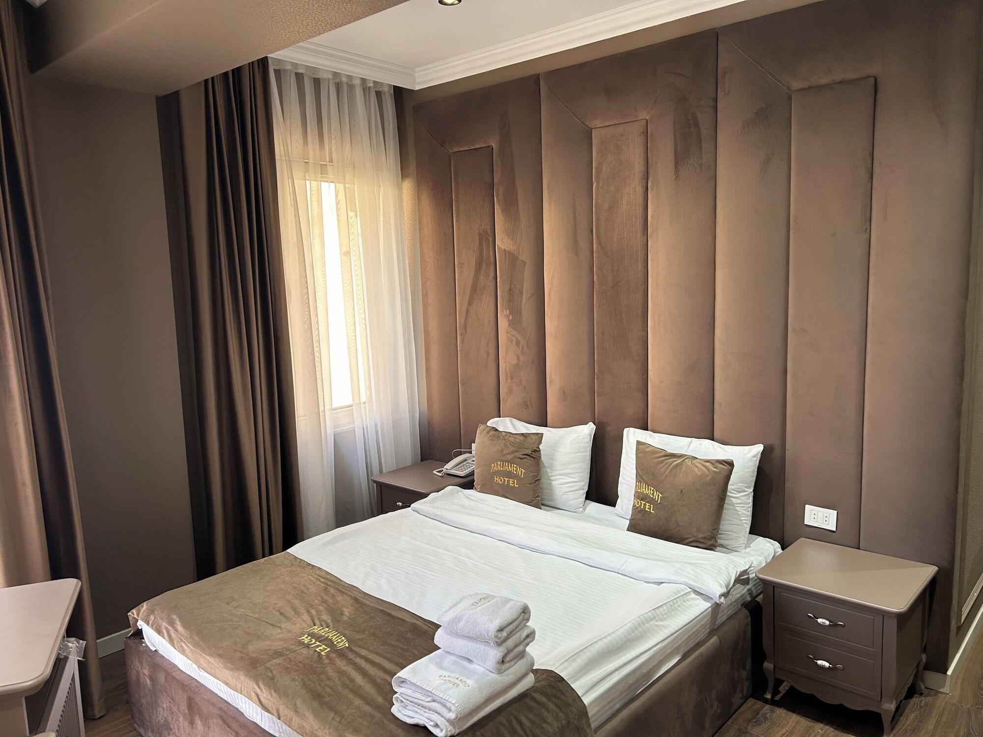 Parliament Hotel & Restaurant