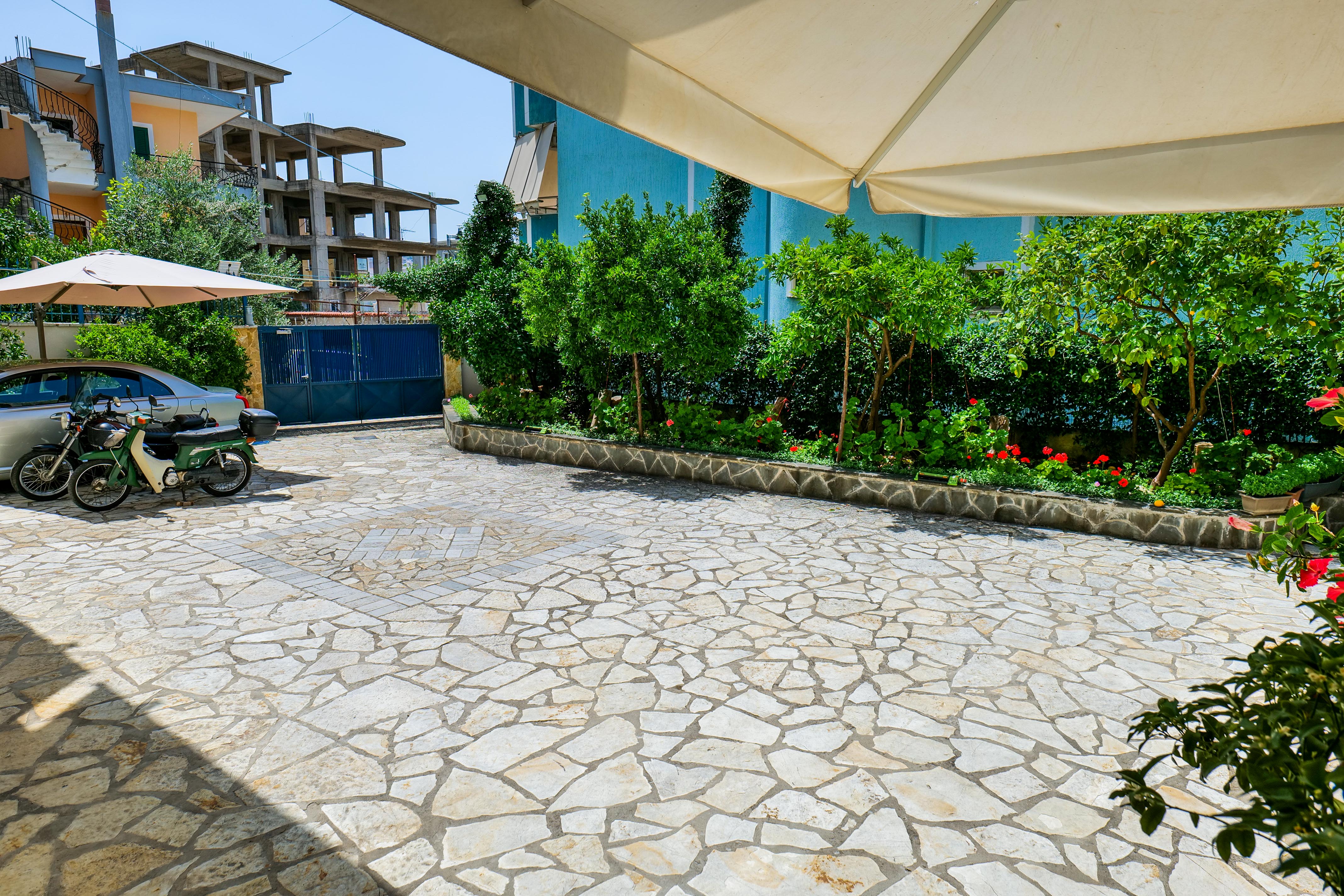 Elidon Apartments - nuotrauka