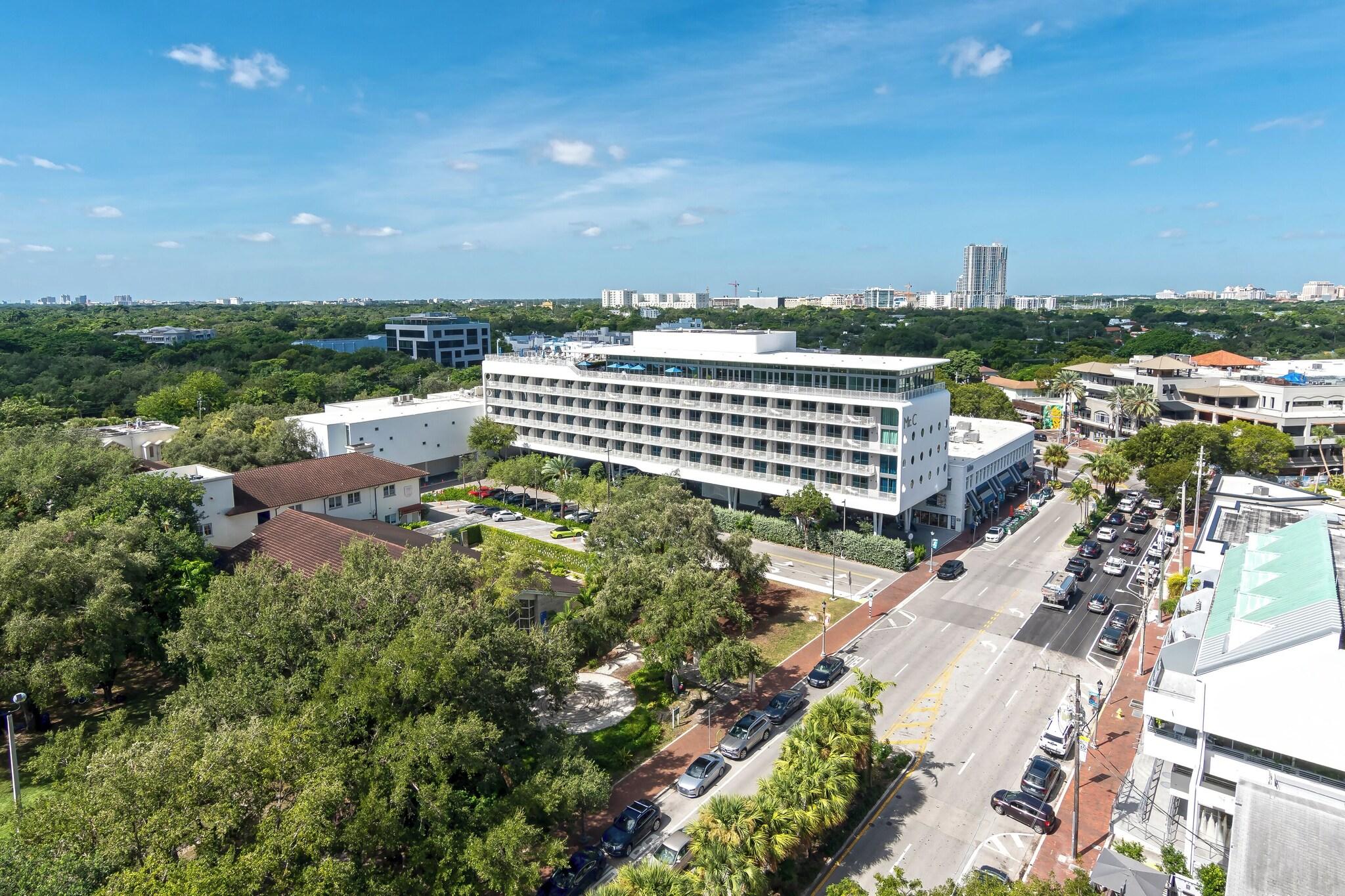 Arya Hotel and Suites Coconut Grove by null