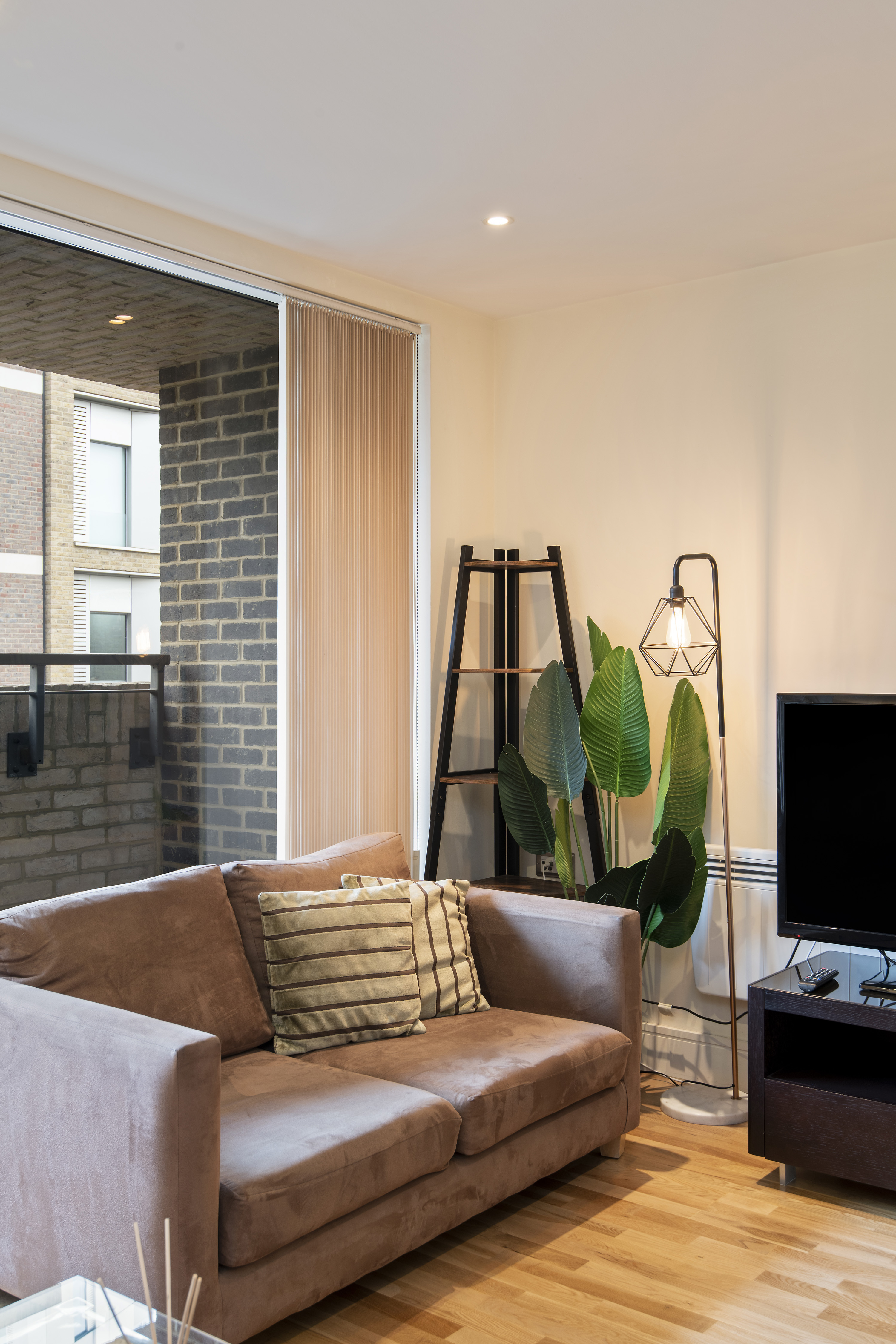 Great Suffolk Street Apartment Waterloo