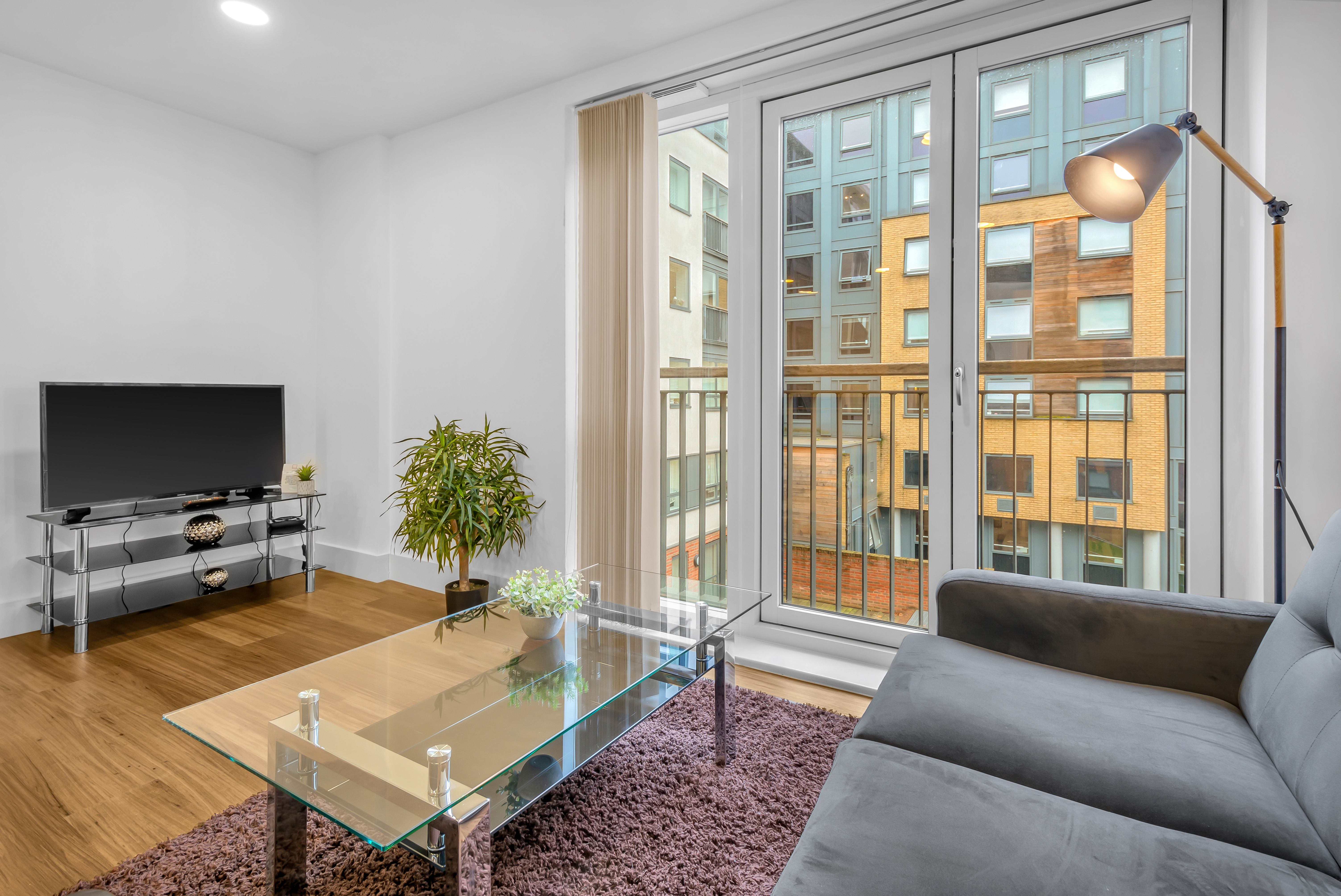 Splendid One Bedroom Serviced Apartment