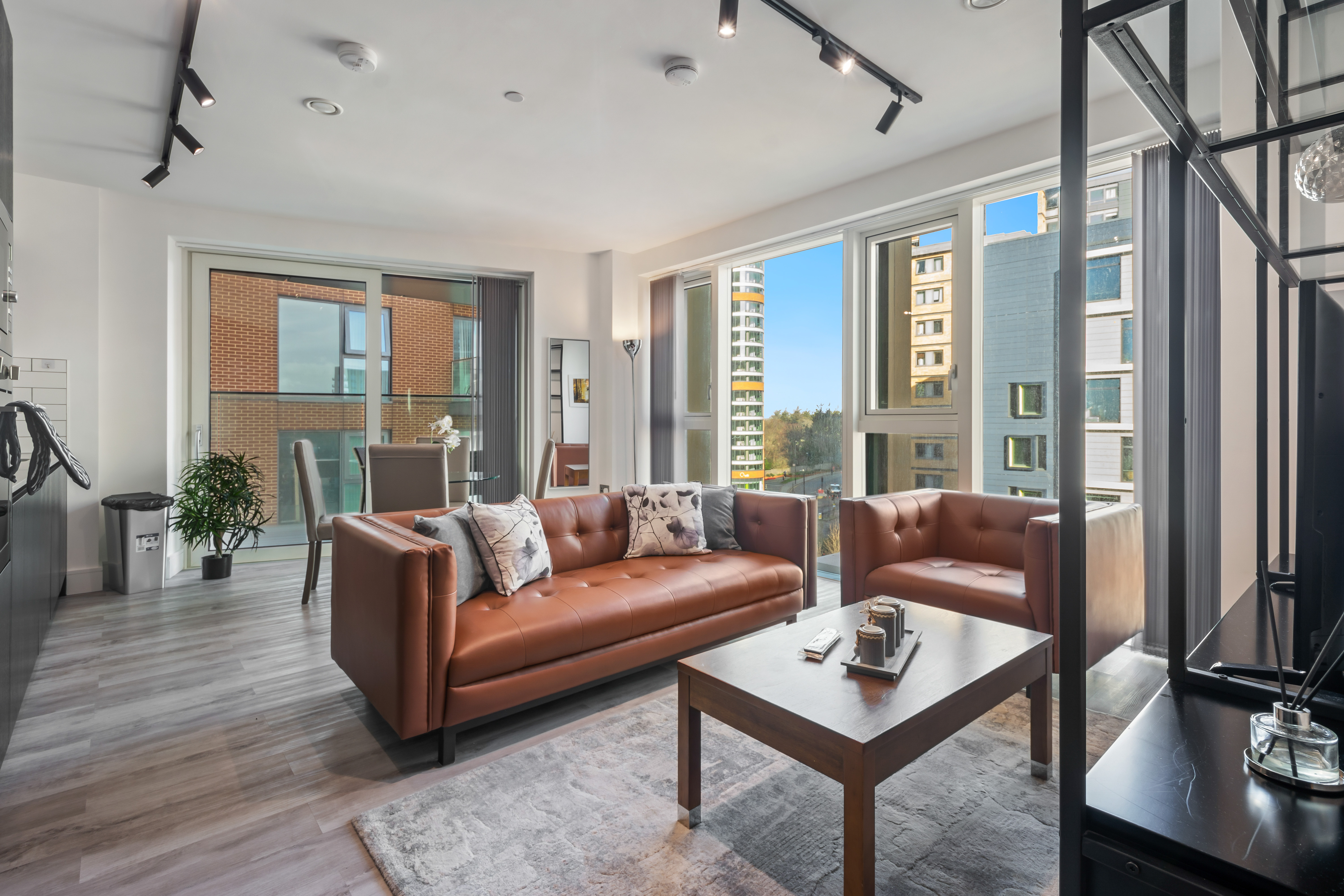 Modern Serviced Apartments North Acton