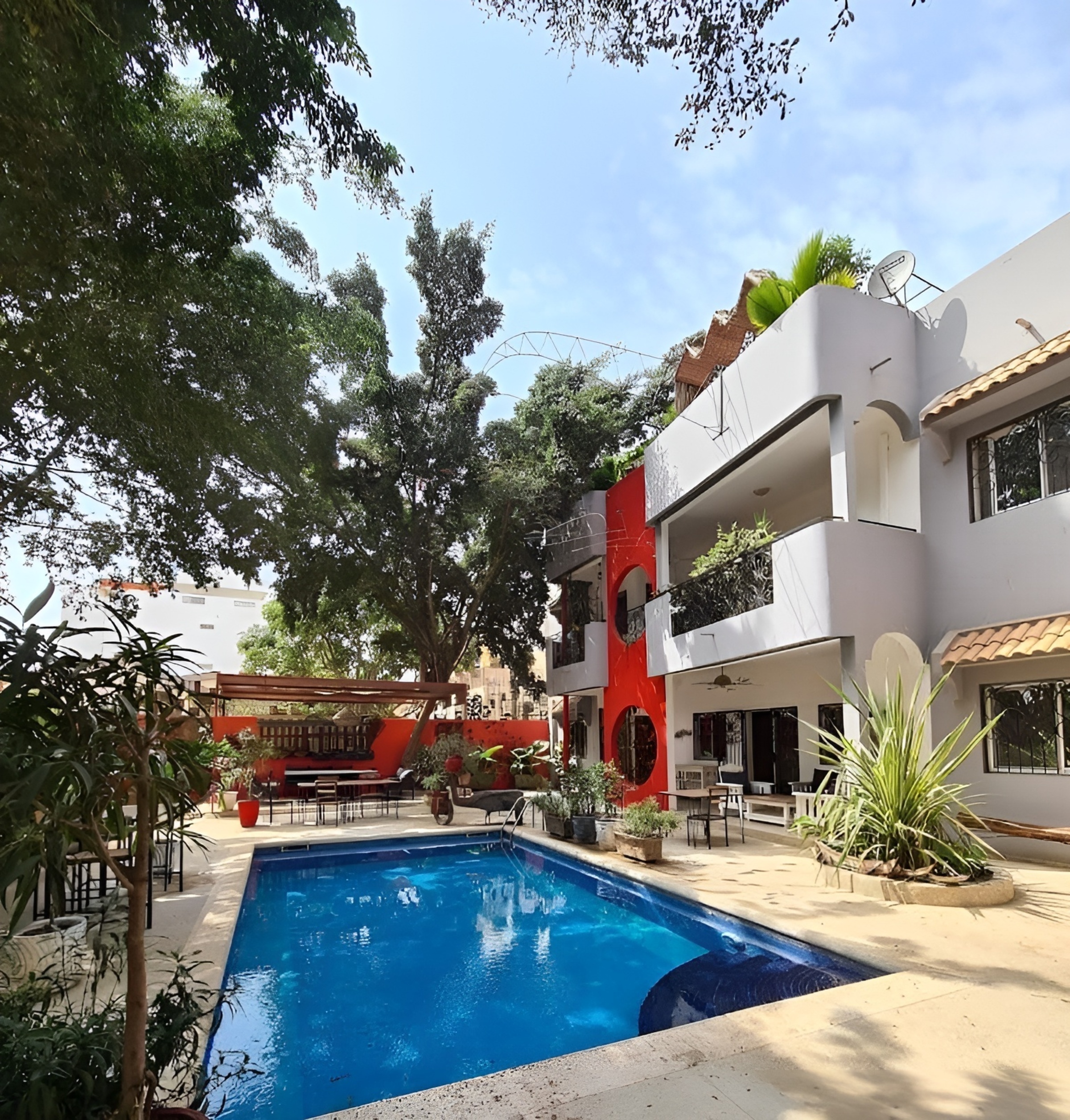 Loman Art House - B&B - Gallery - Cafe - Rooftop by null