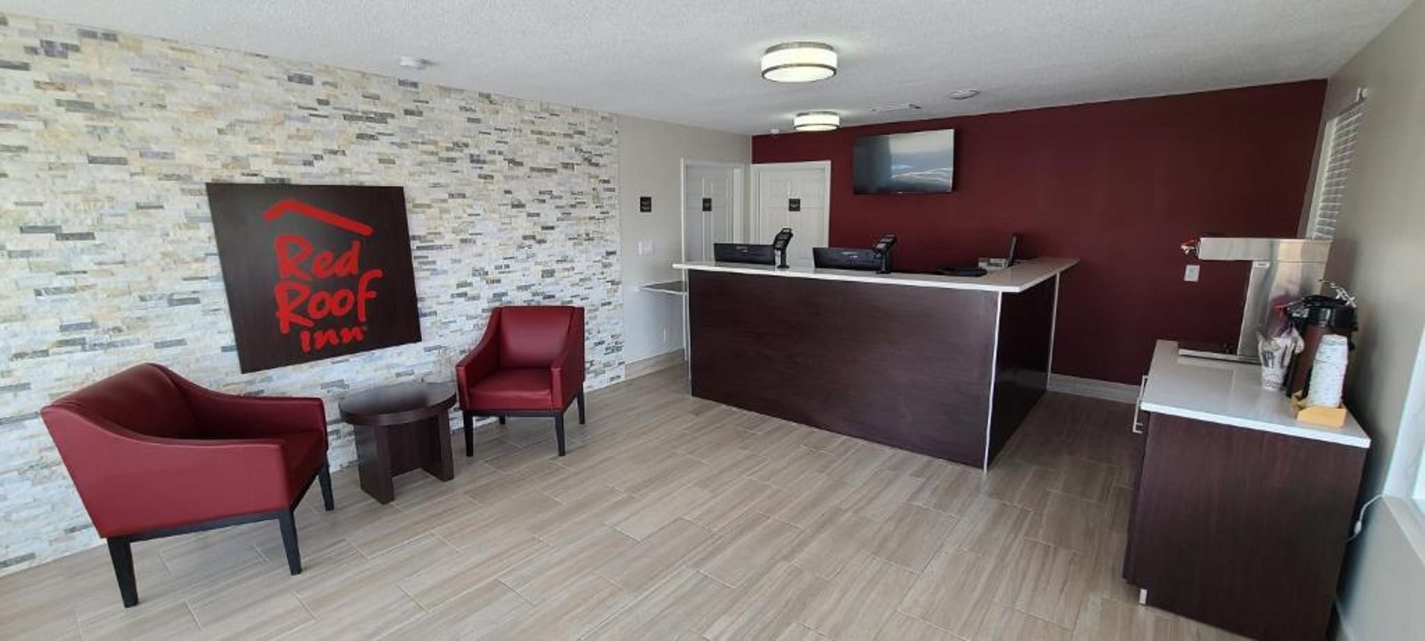 Red Roof Inn Byron