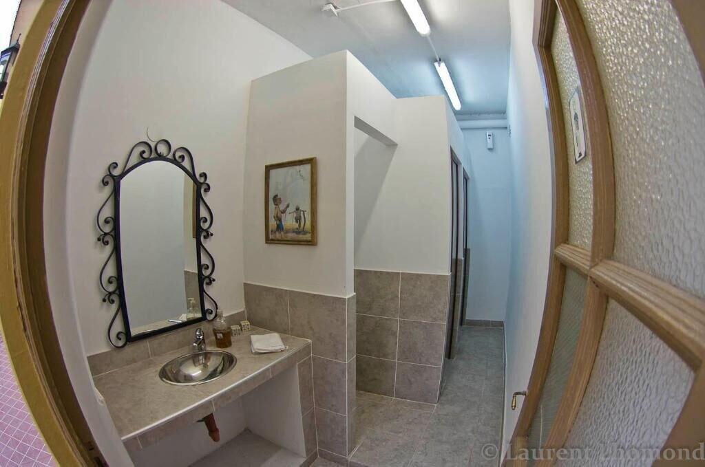 A la Gurda hostel by null