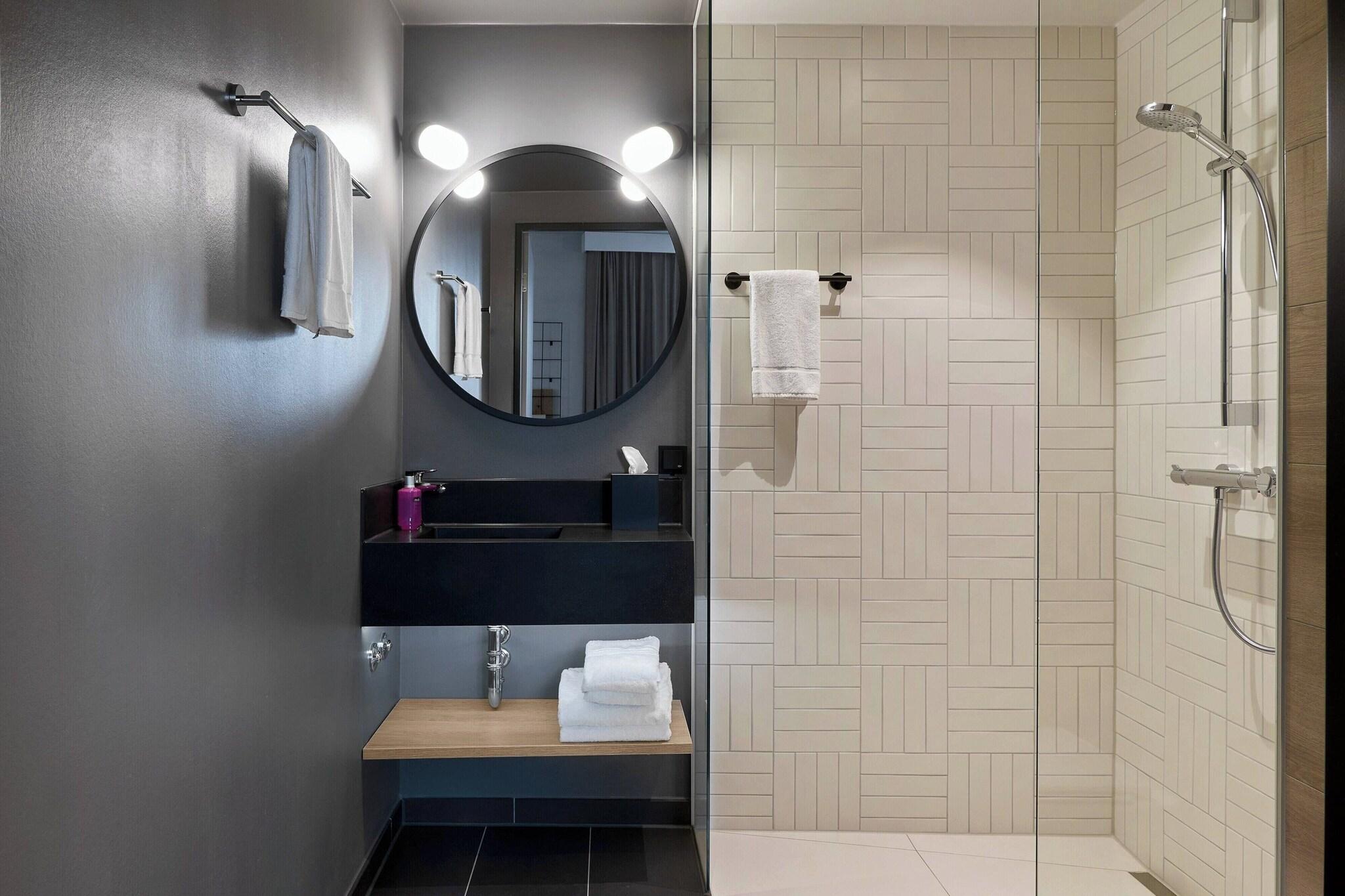 Moxy By Marriott Cologne Bonn Airport