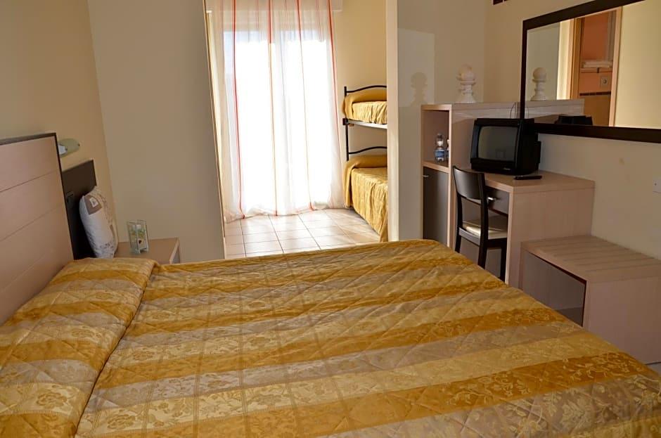 Hotel Mirage