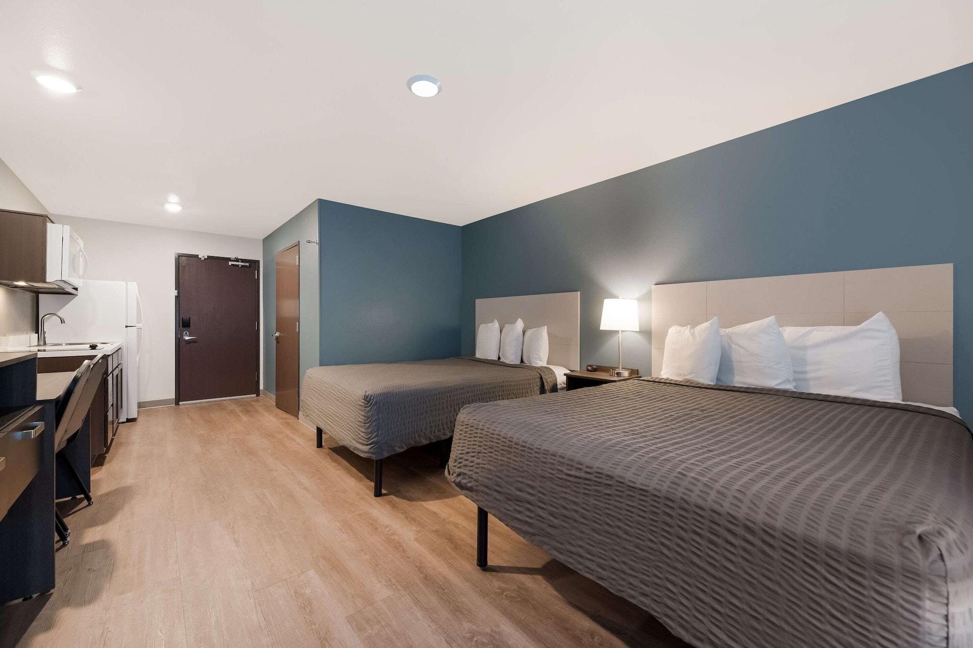 Woodspring Suites Phoenix-deer Valley