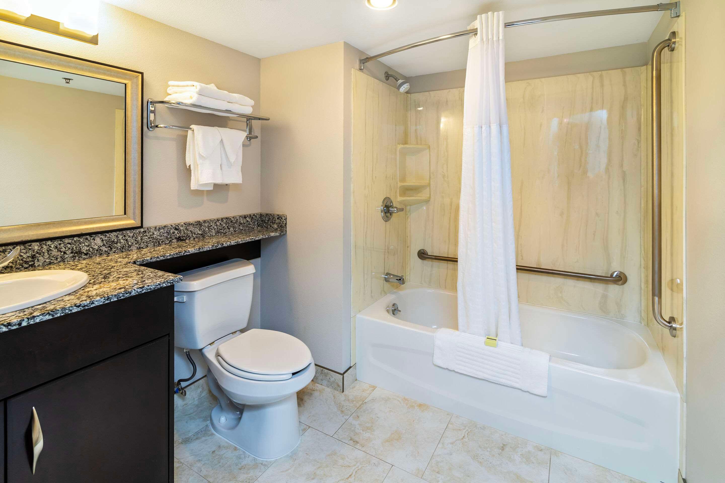 Comfort Inn & Suites Moose Jaw