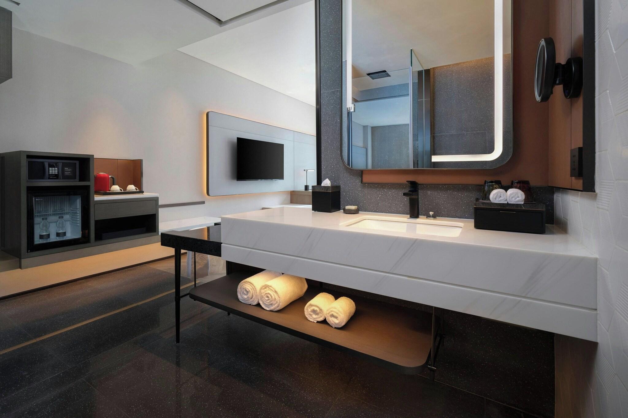 Ac Hotel By Marriott Chengdu North