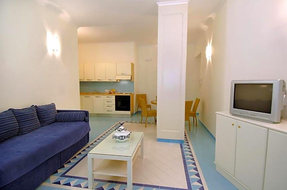 Aurora Apartments