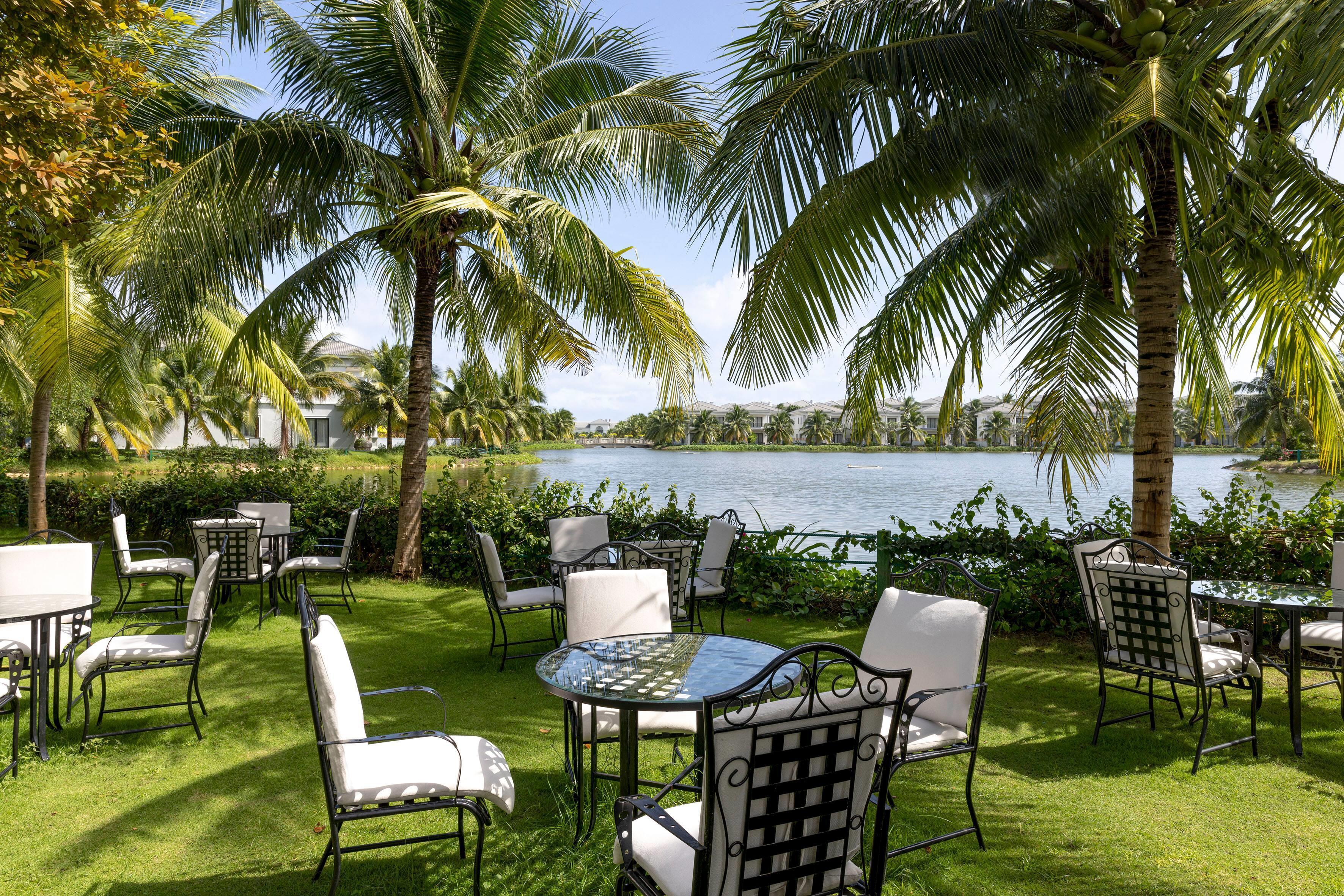 Melia Vinpearl Cam Ranh Beach
