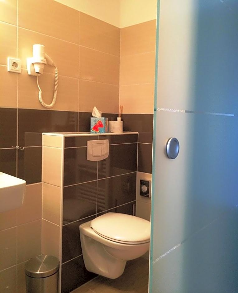 Hotel Stadt Hamburg Am Fluss Saarbrv Cken