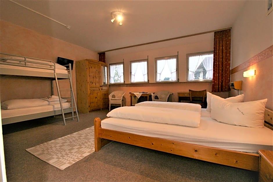 Zur Traube Schwarzwaldhotel Restaurant Am Titisee