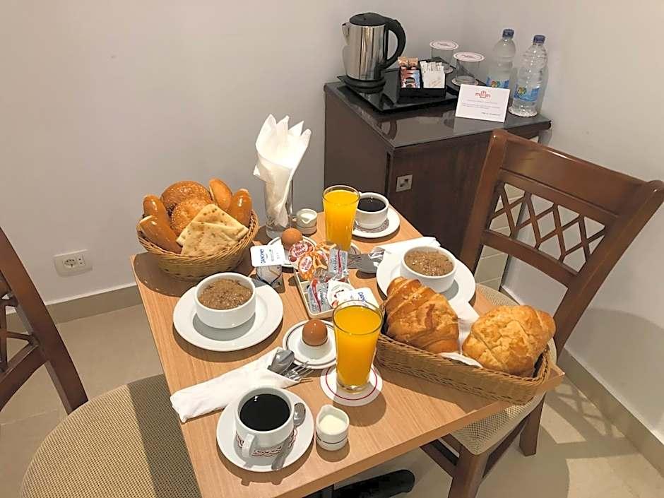 Maxim Hotel