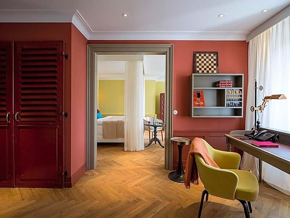 La Maison Hotel