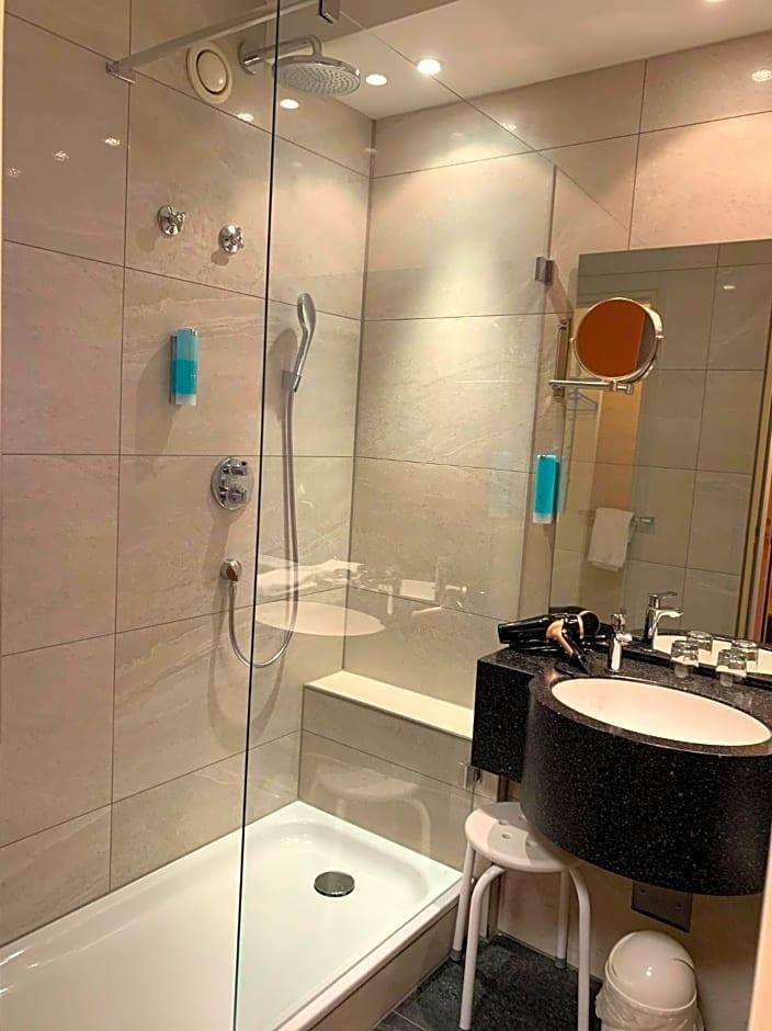 Atrium Hotel Krv Ger