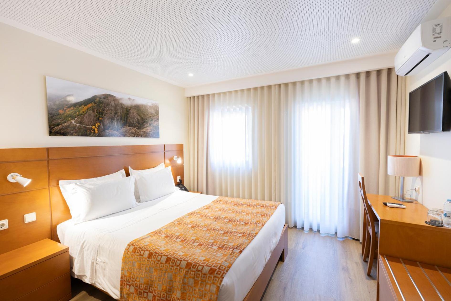 1 doppelbett oder 2 einzelbetten, superior, stadtblick