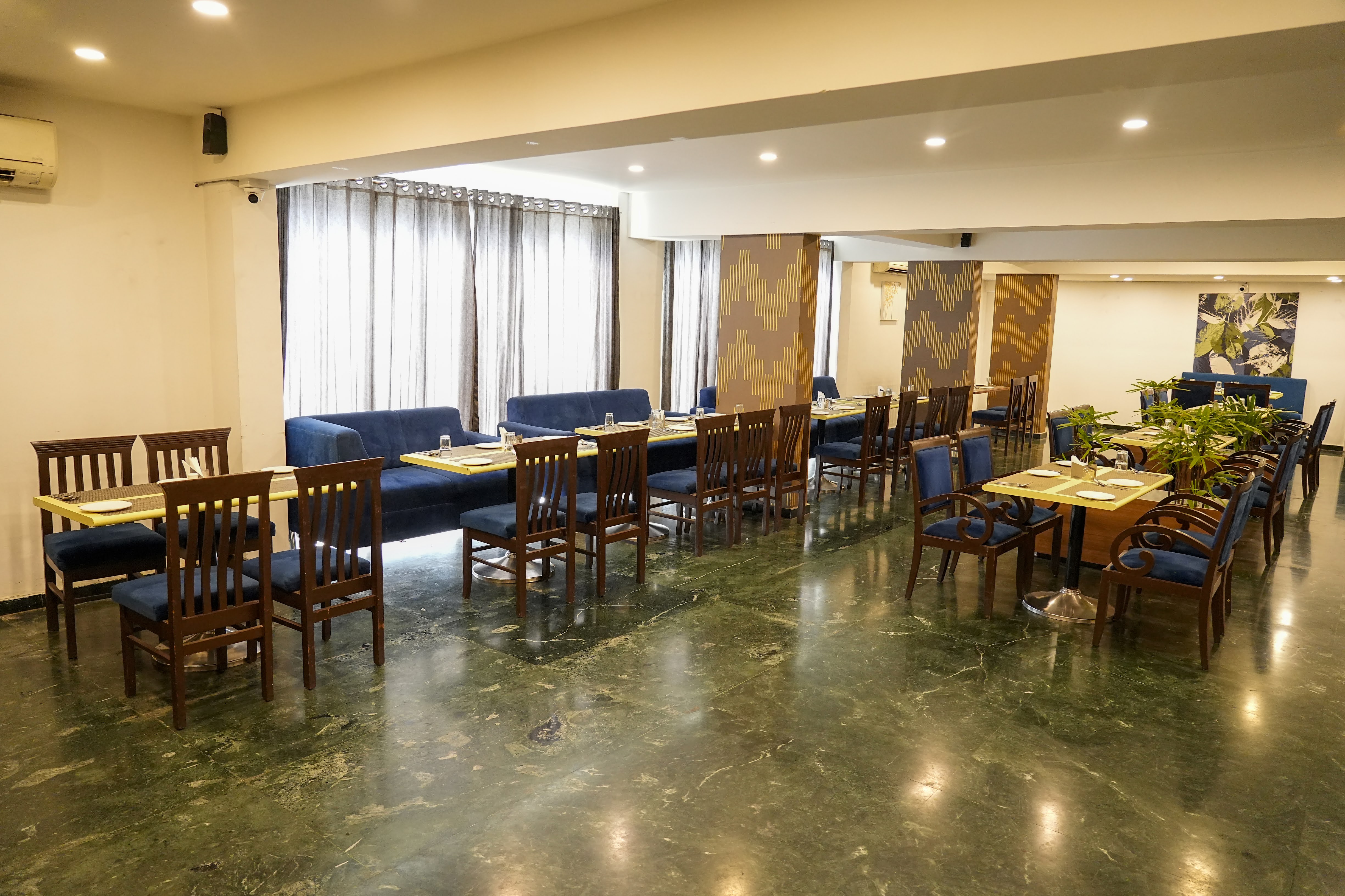 Kyriad Hotel Pimpri by OTHPL