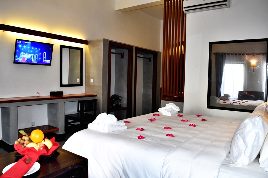 Angkor Hotel
