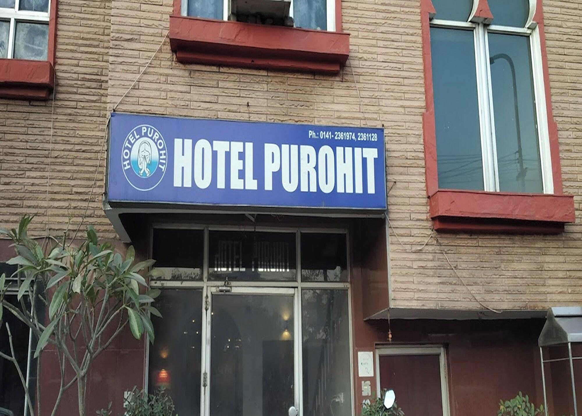 Hotel Purohit