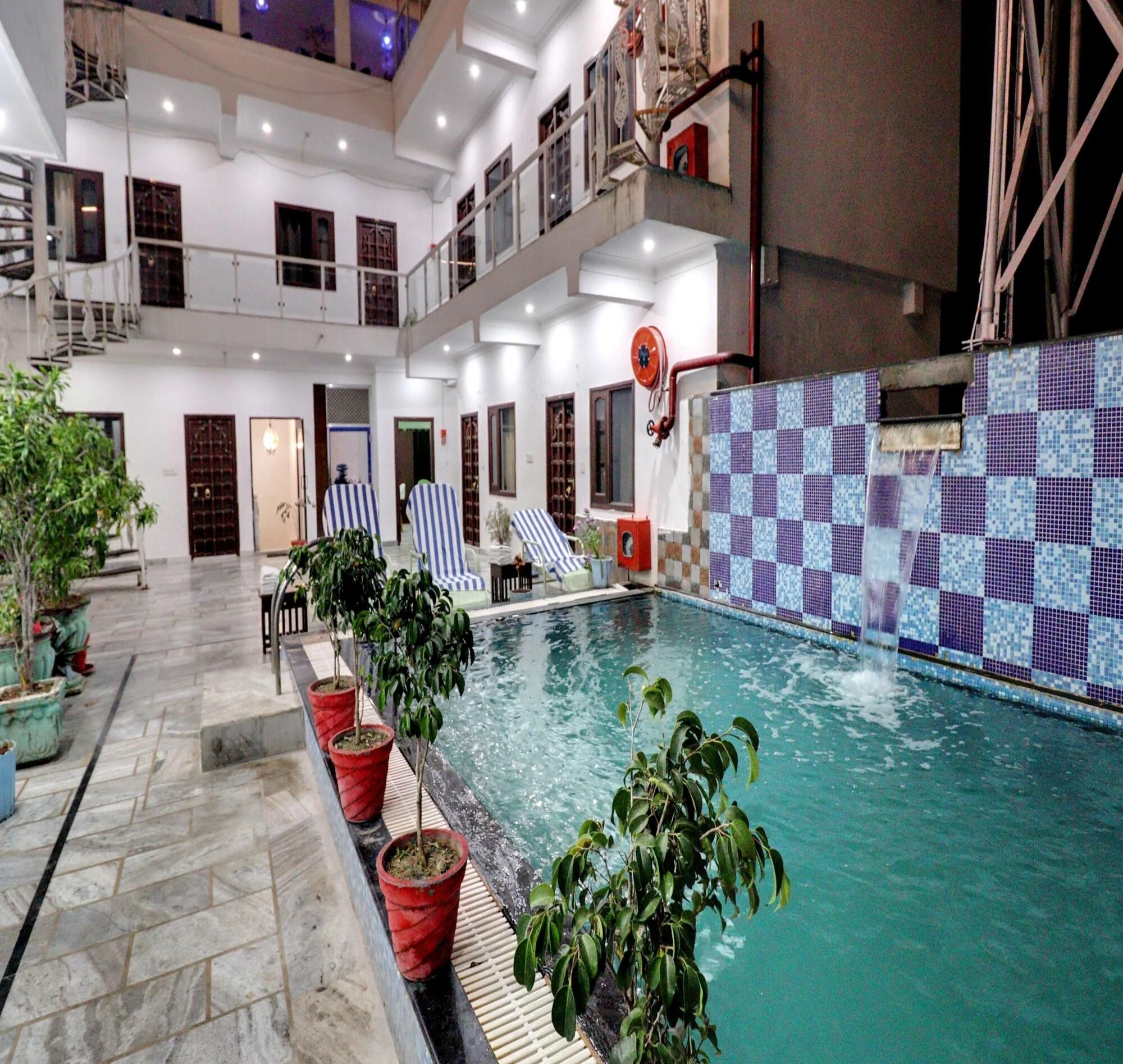 Hotel Darbargarh Udaipur
