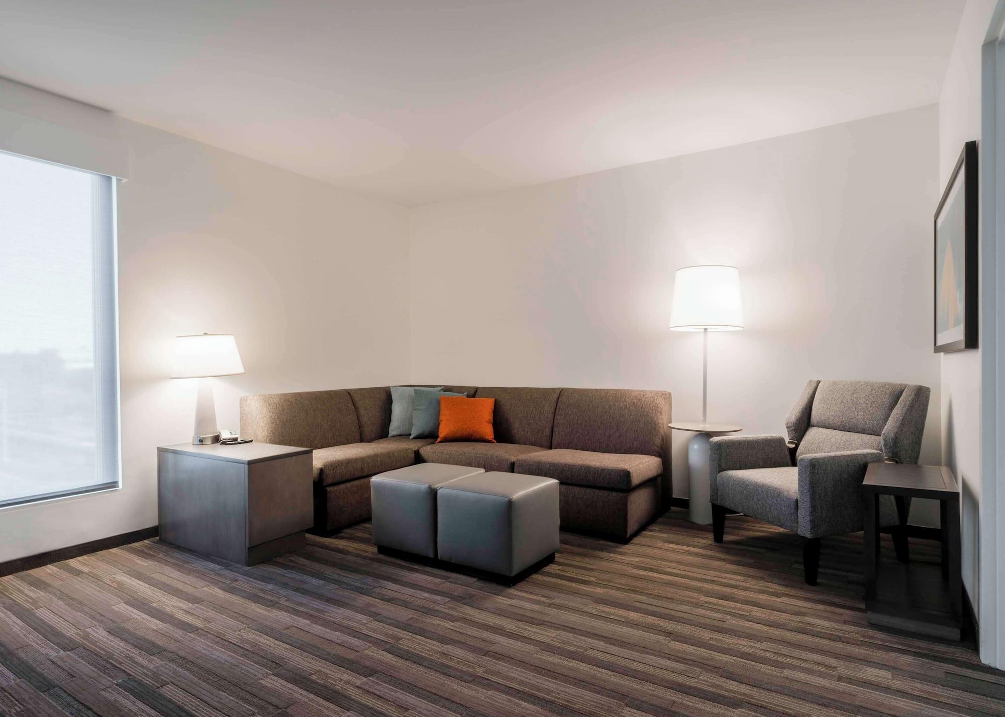 Hyatt House Sacramento Airport Natomas
