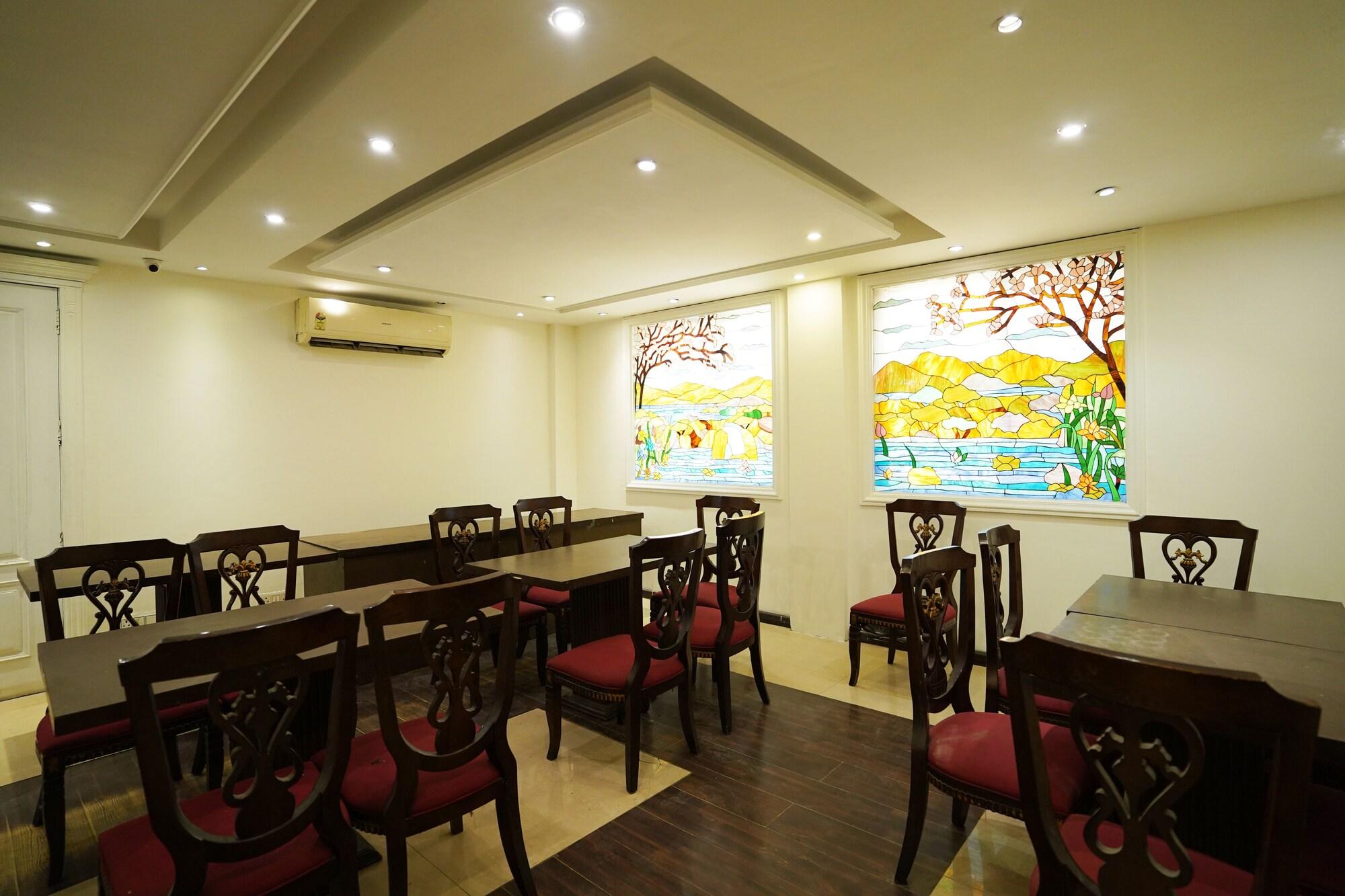 Lyf Corporate Suites New Friends Colony