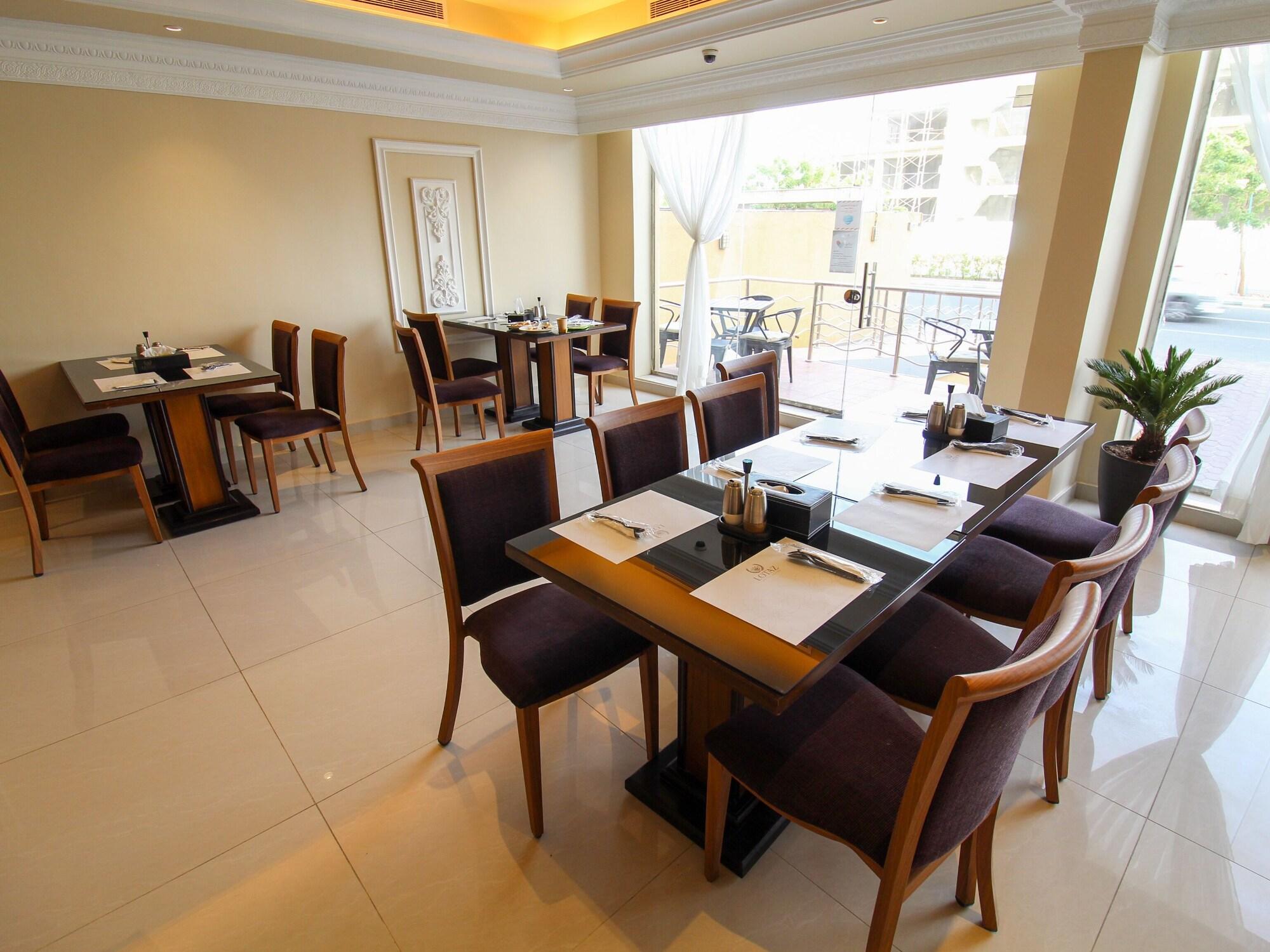 Lotaz Hotel