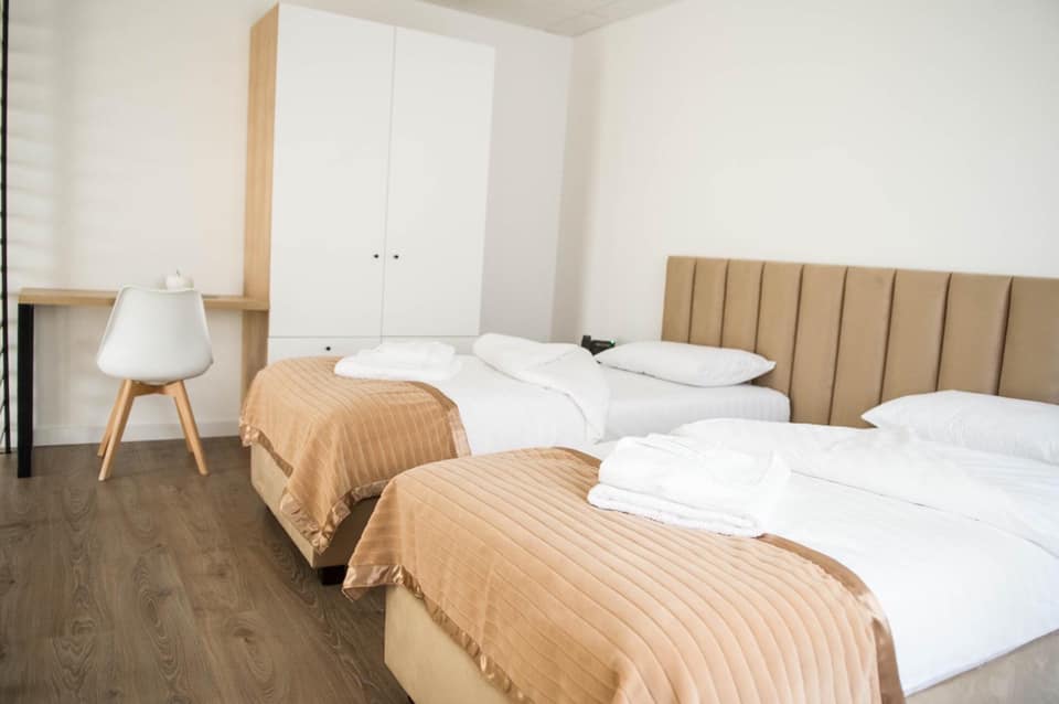 Friends Residence