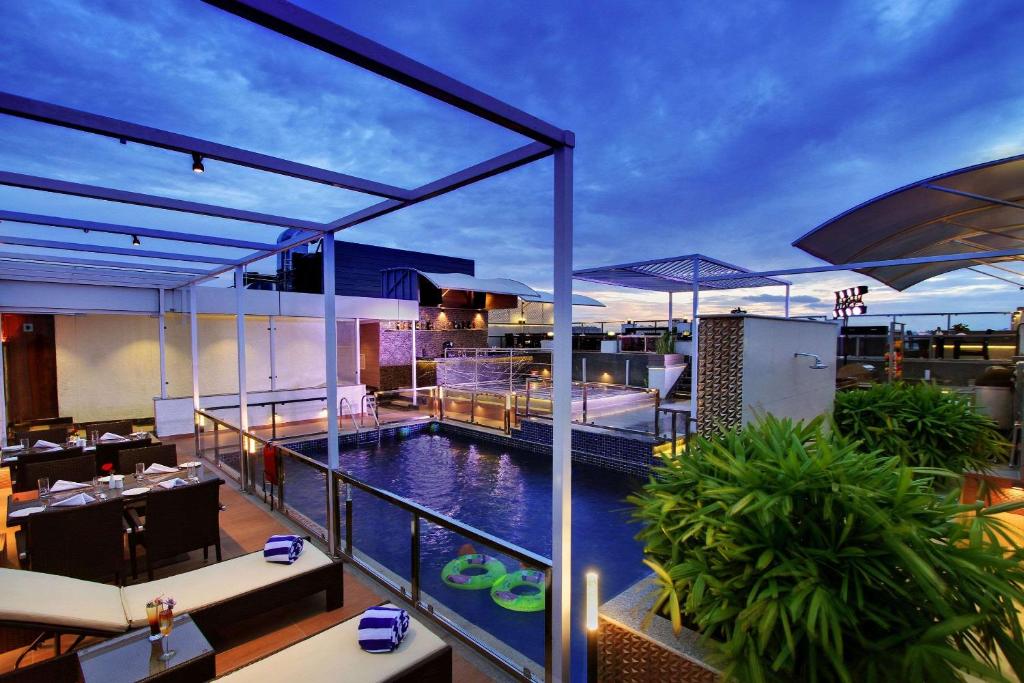 Grand Safir Hotel Apartments
